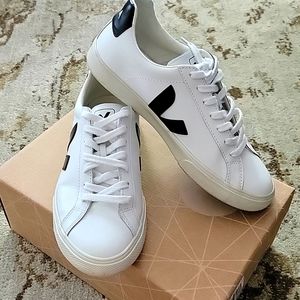 Veja Esplar White Sneakers extra white w/black